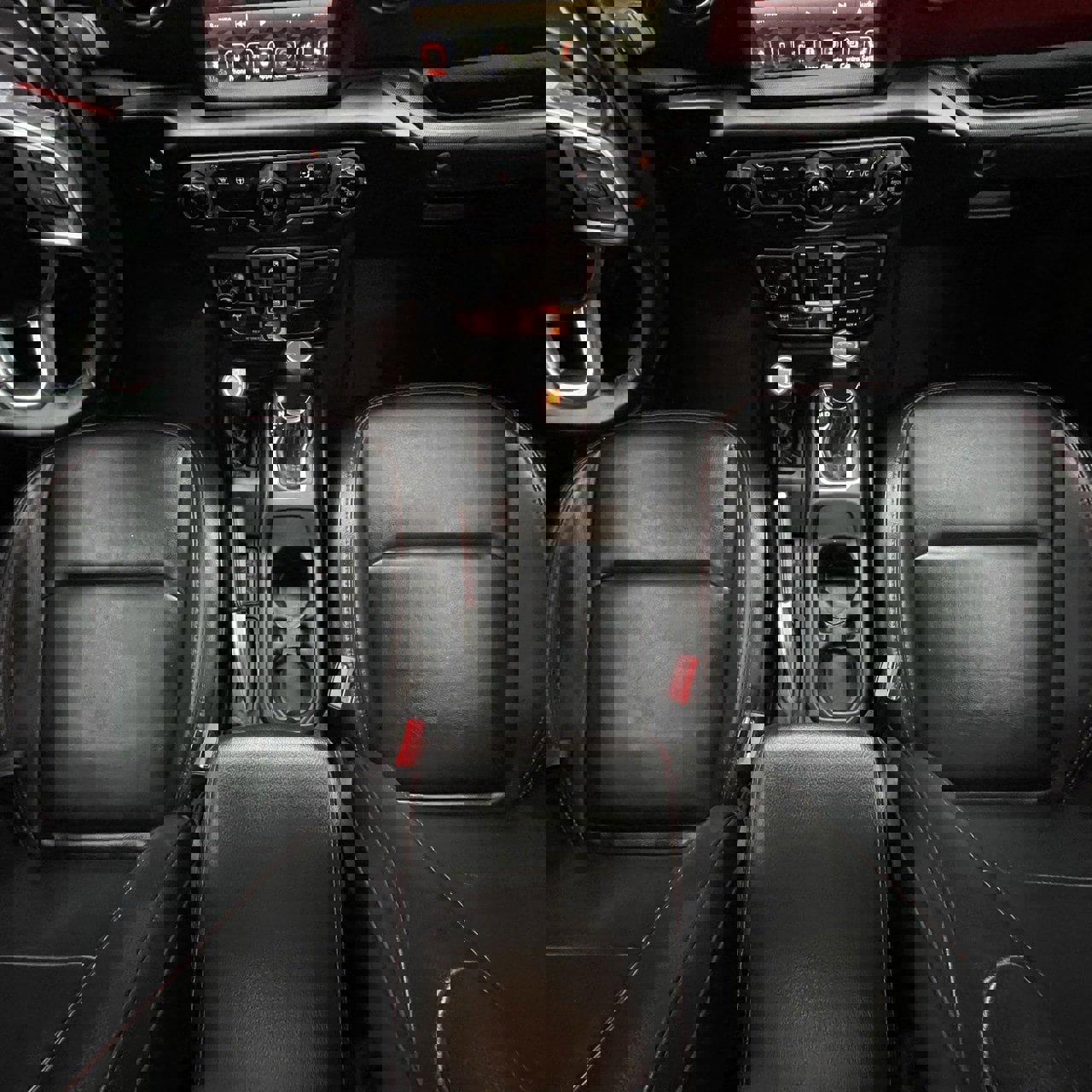 Used 2022 Jeep Gladiator Rubicon w/ LED Lighting Group image 19