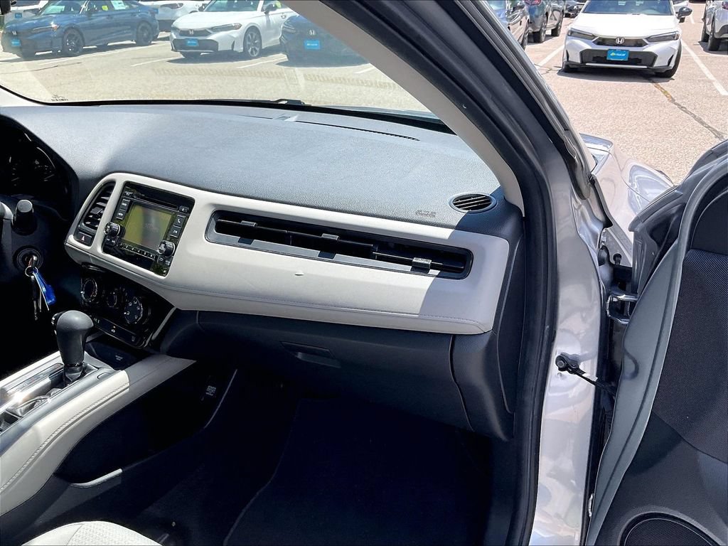 Certified 2019 Honda HR-V LX image 13