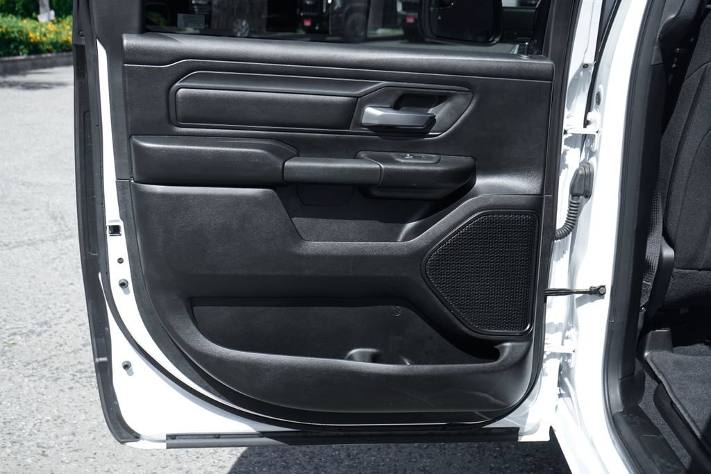 Used 2025 RAM 1500 Tradesman w/ Night Edition AWD/4WD image 32
