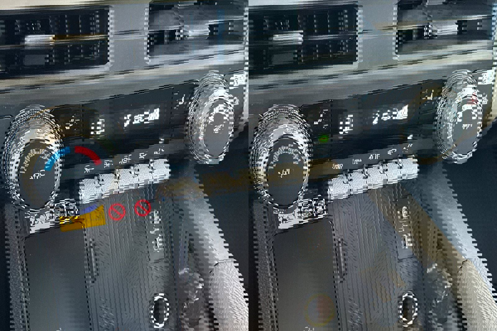 New 2025 Toyota Tacoma SR5 image 22