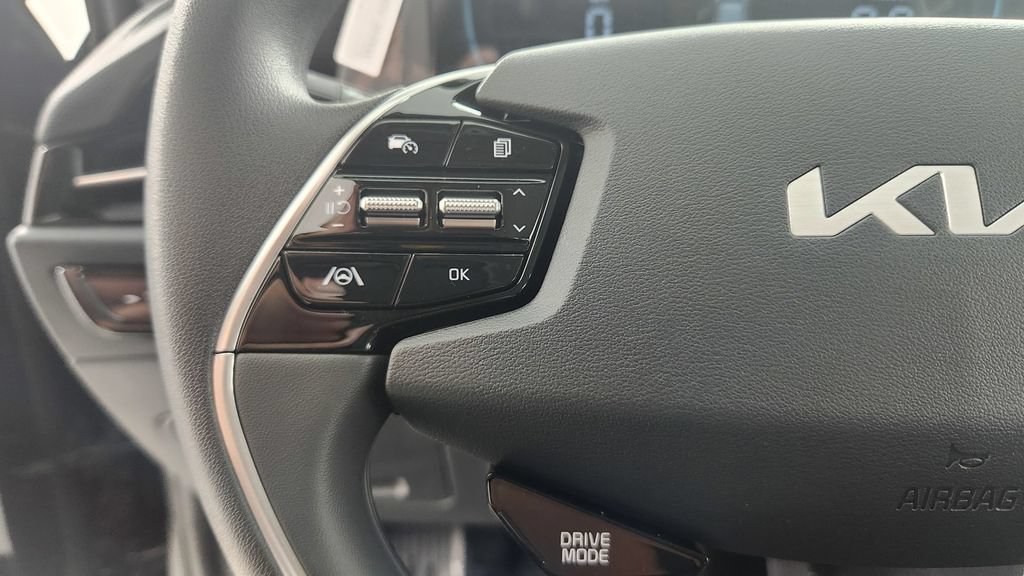 New 2026 Kia Niro LX FWD image 22