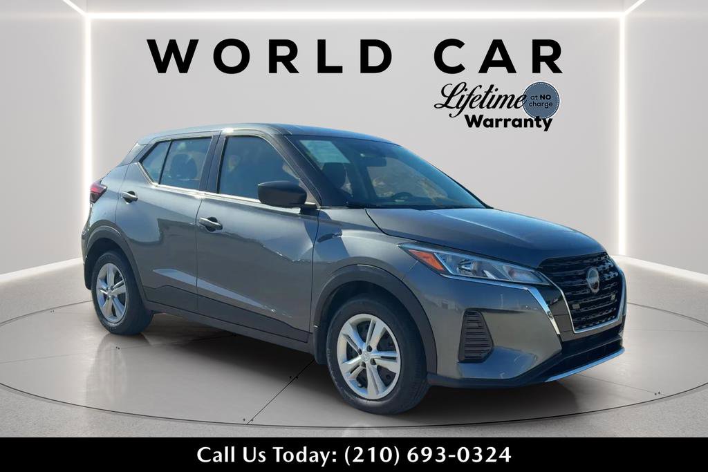 Used 2025 Nissan Kicks Play S