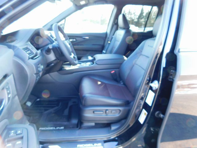 New 2026 Honda Ridgeline Black Edition image 17