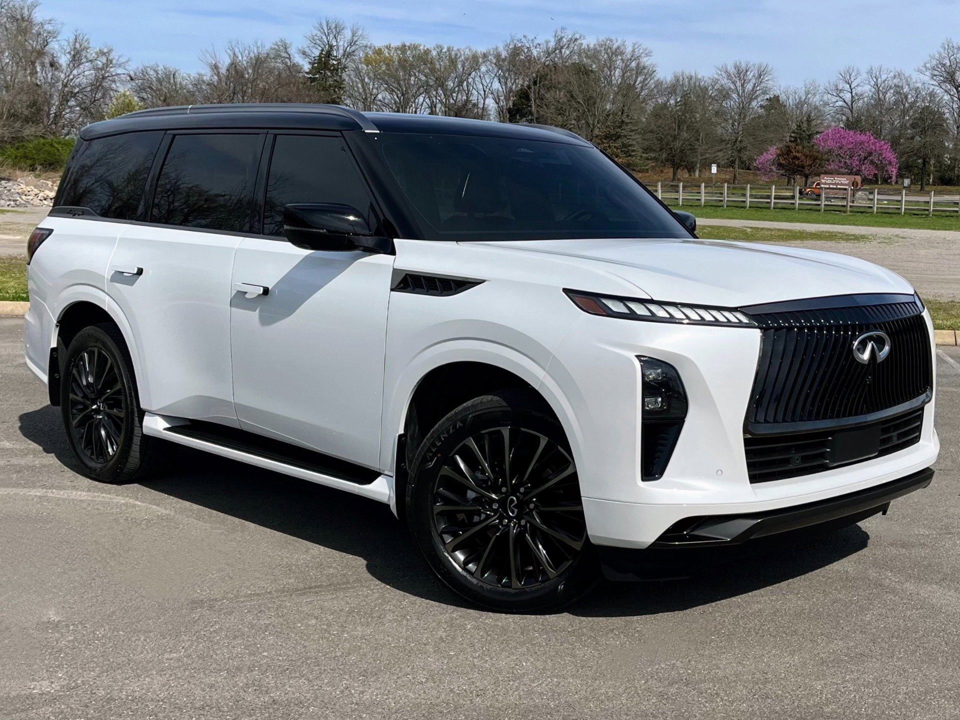 Used 2026 INFINITI QX80 Autograph w/ Premium Cargo Package