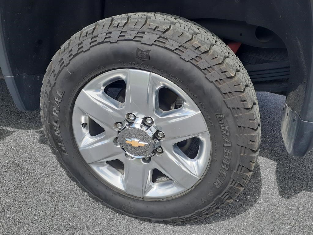 Used 2023 Chevrolet Silverado 2500 LTZ w/ LTZ Premium Package AWD/4WD image 18