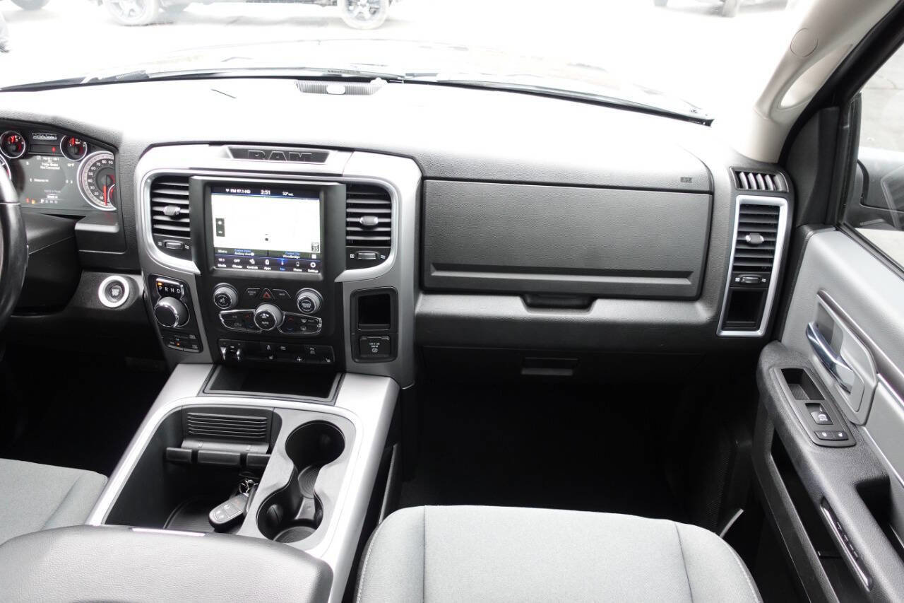 Used 2023 RAM 1500 Classic SLT w/ Electronics Convenience Group AWD/4WD image 40