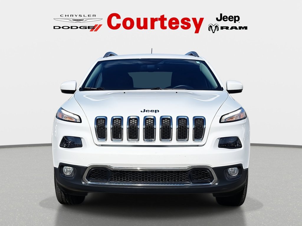 Used 2017 Jeep Cherokee Limited image 10