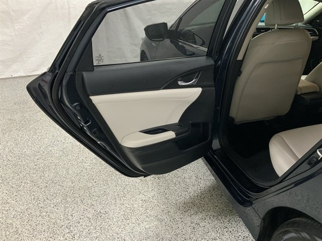 Used 2021 Honda Insight Touring image 16
