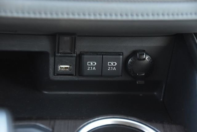 Used 2021 Toyota Highlander Platinum image 39