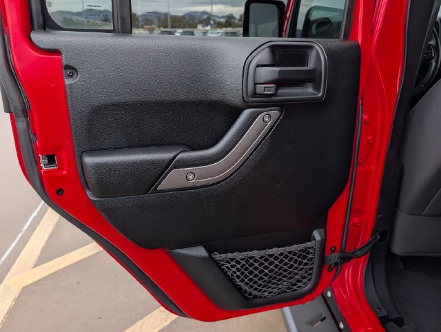 Used 2018 Jeep Wrangler Unlimited Sport S AWD/4WD image 15
