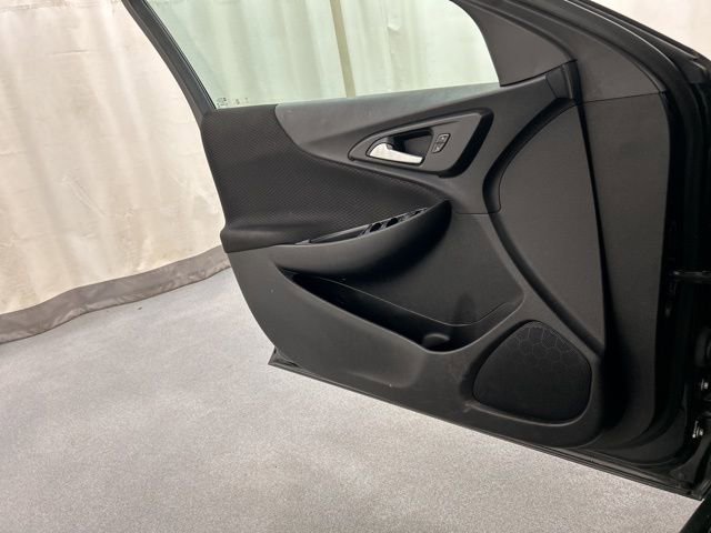Used 2022 Chevrolet Malibu LS image 18