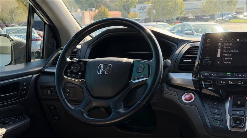 Used 2018 Honda Odyssey Touring image 29