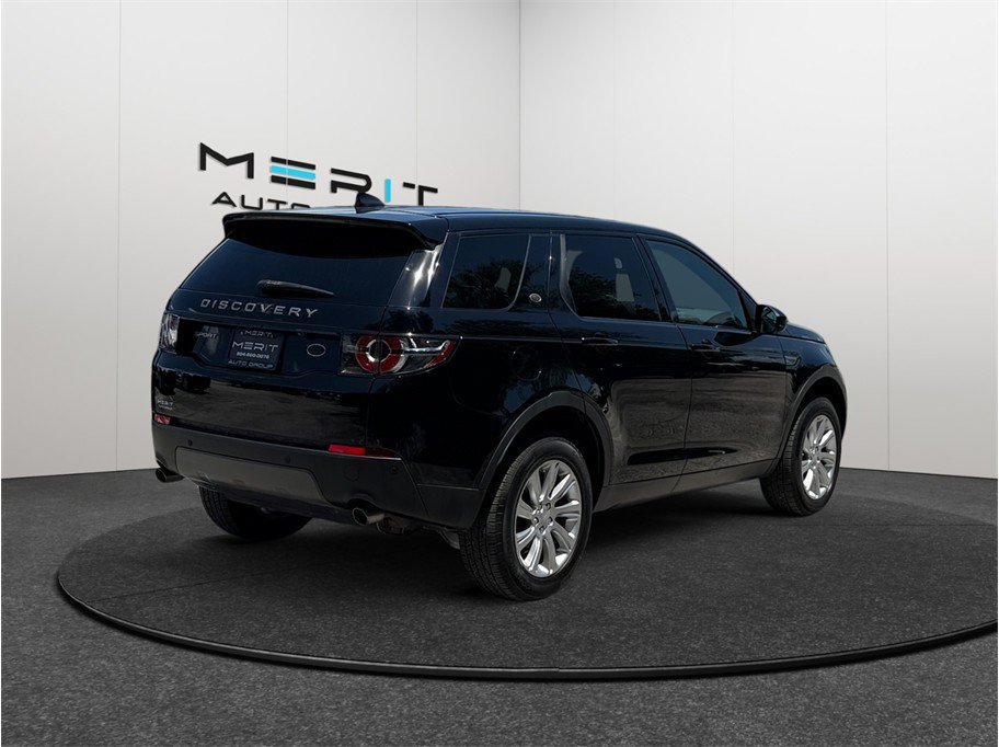 Used 2019 Land Rover Discovery Sport SE AWD/4WD image 9