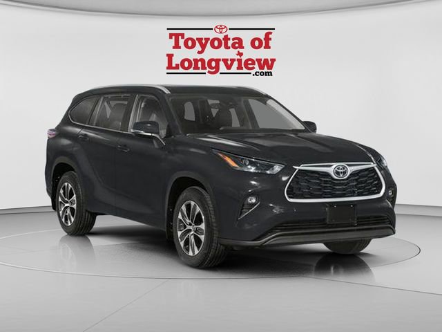 Used 2023 Toyota Highlander XLE FWD image 6