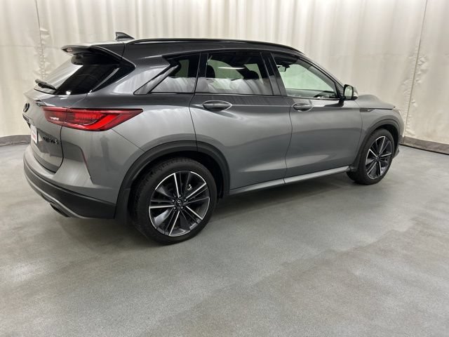 Used 2023 INFINITI QX50 Sport AWD/4WD image 4