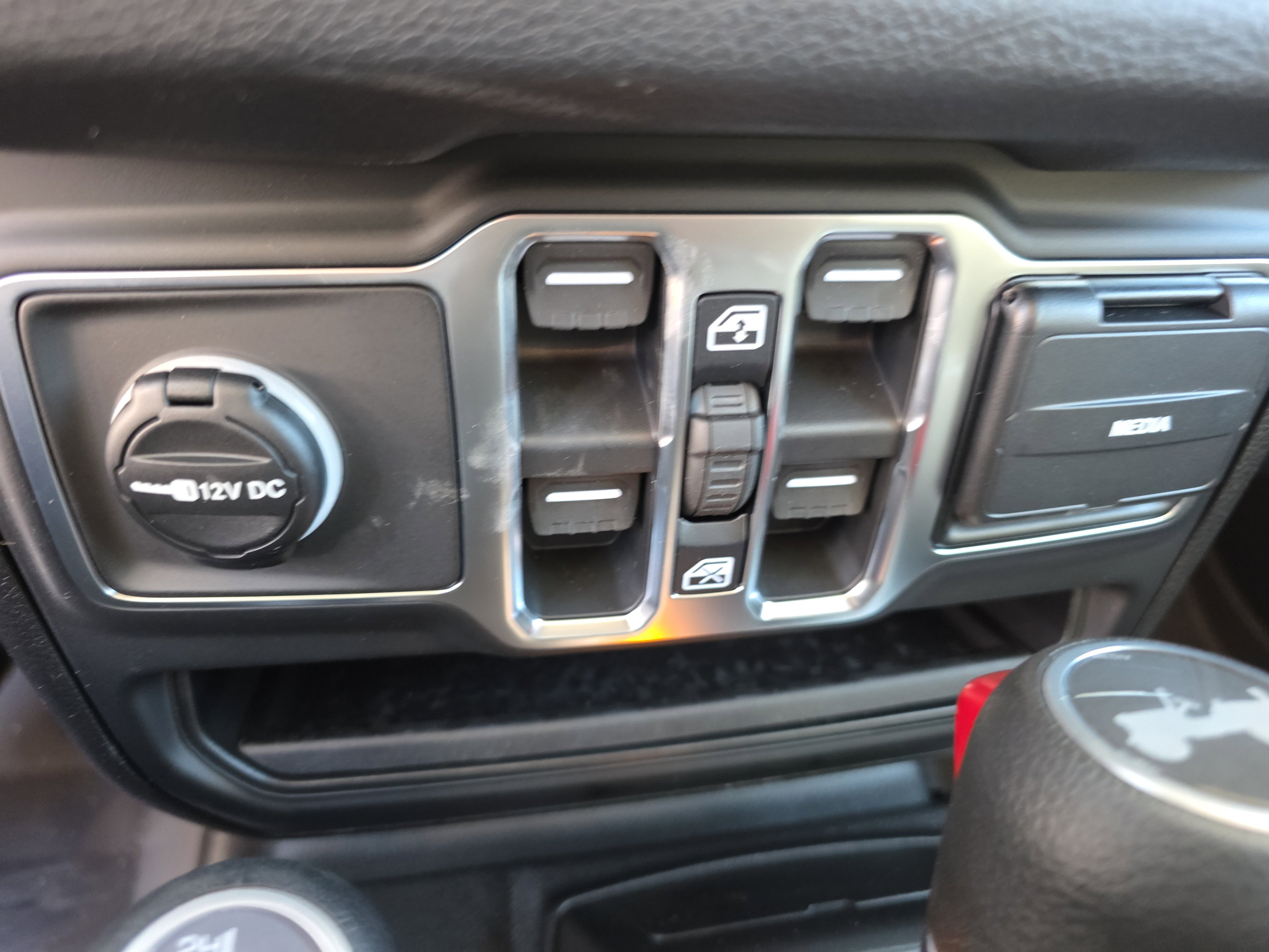 New 2026 Jeep Wrangler Sport S image 9