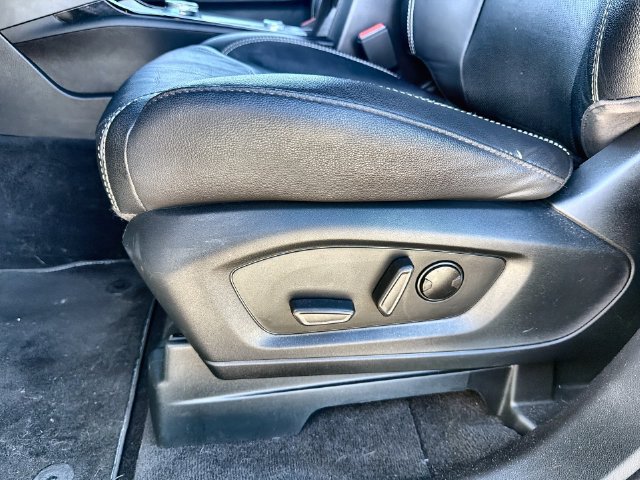 Used 2023 Ford Explorer ST w/ Equipment Group 401A AWD/4WD image 12