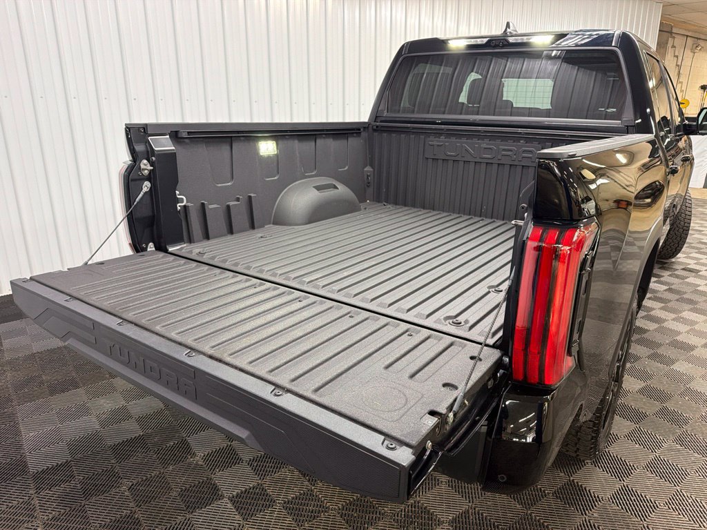 Used 2024 Toyota Tundra Limited AWD/4WD image 11