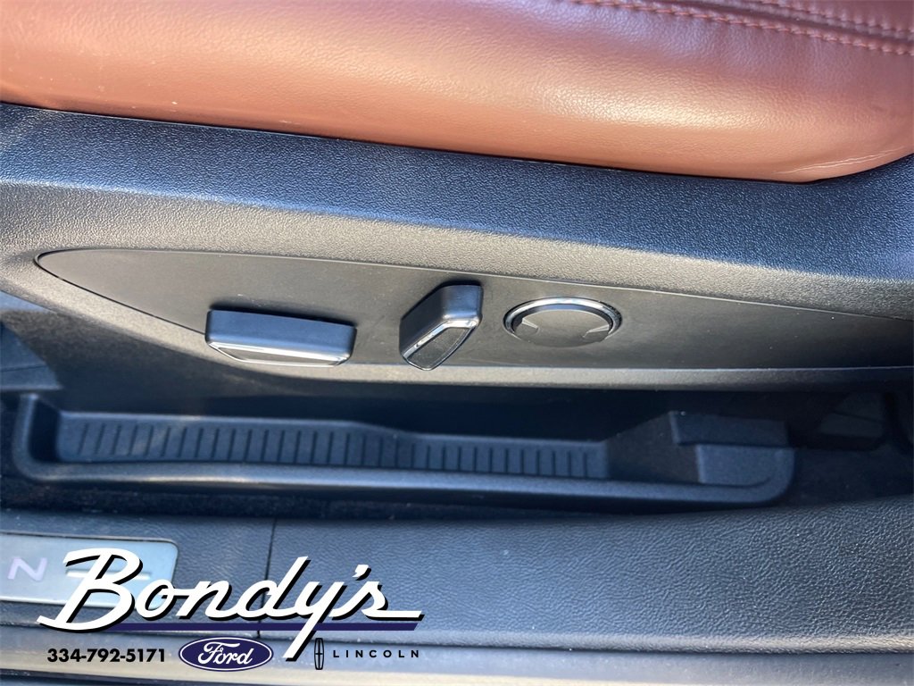 Used 2019 Lincoln Nautilus Reserve image 9