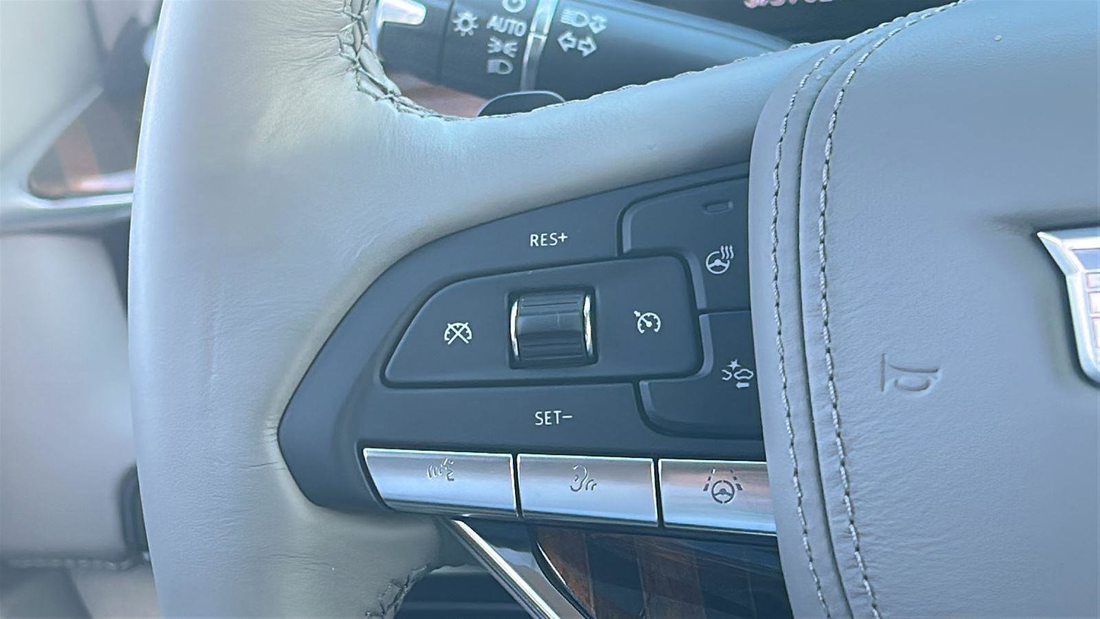 Certified 2024 Cadillac Escalade Sport Platinum w/ Heavy-Duty Trailer Package image 20