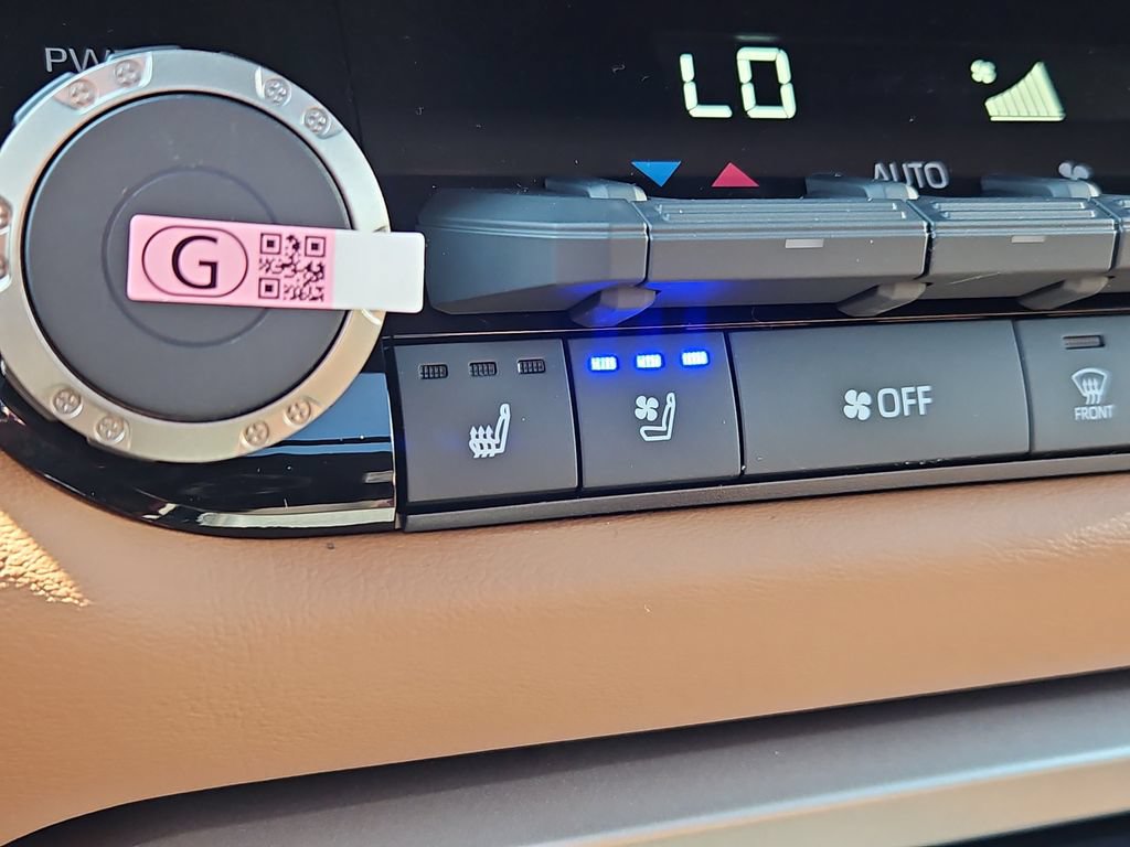 New 2026 Toyota Tundra 1794 Edition AWD/4WD image 13