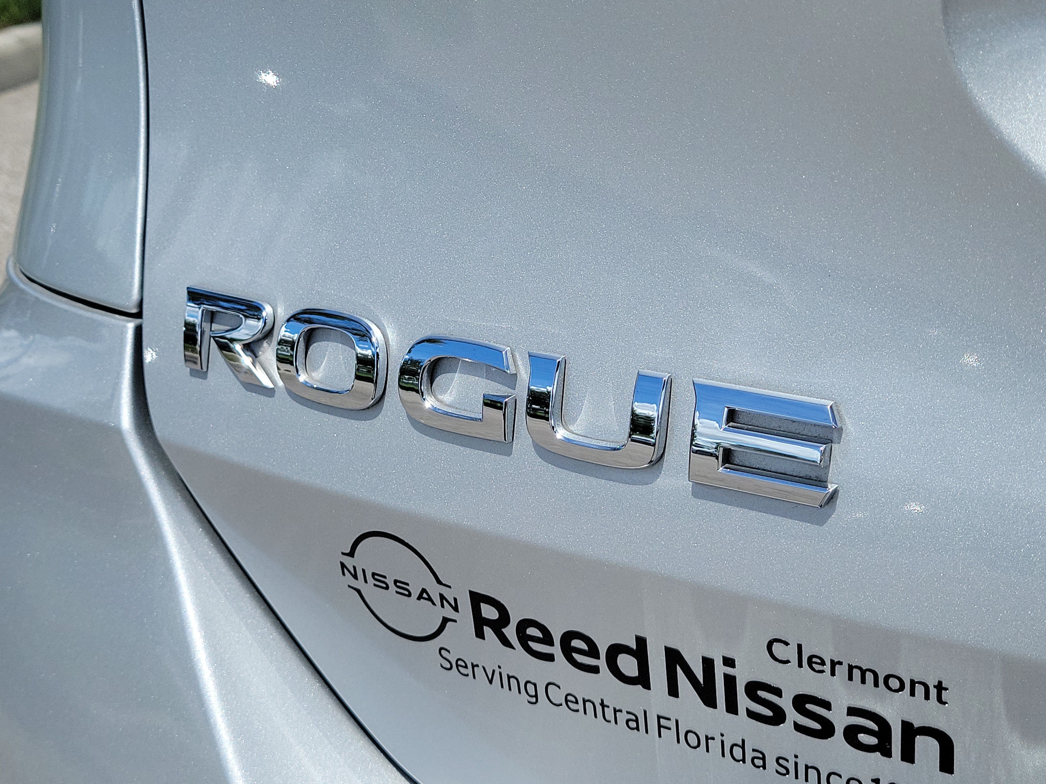 Certified 2020 Nissan Rogue SV FWD image 11