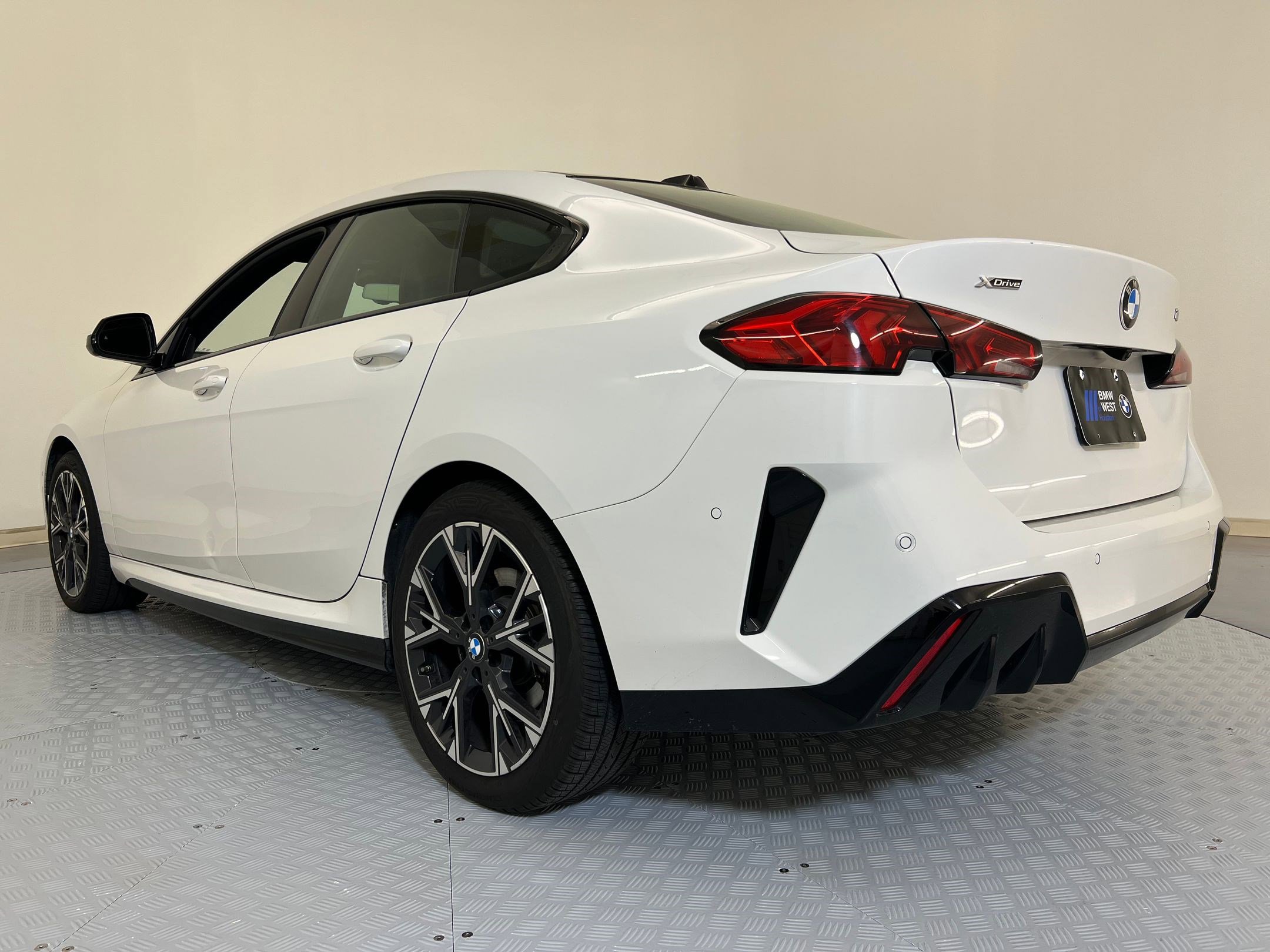 Used 2025 BMW 228i xDrive image 3