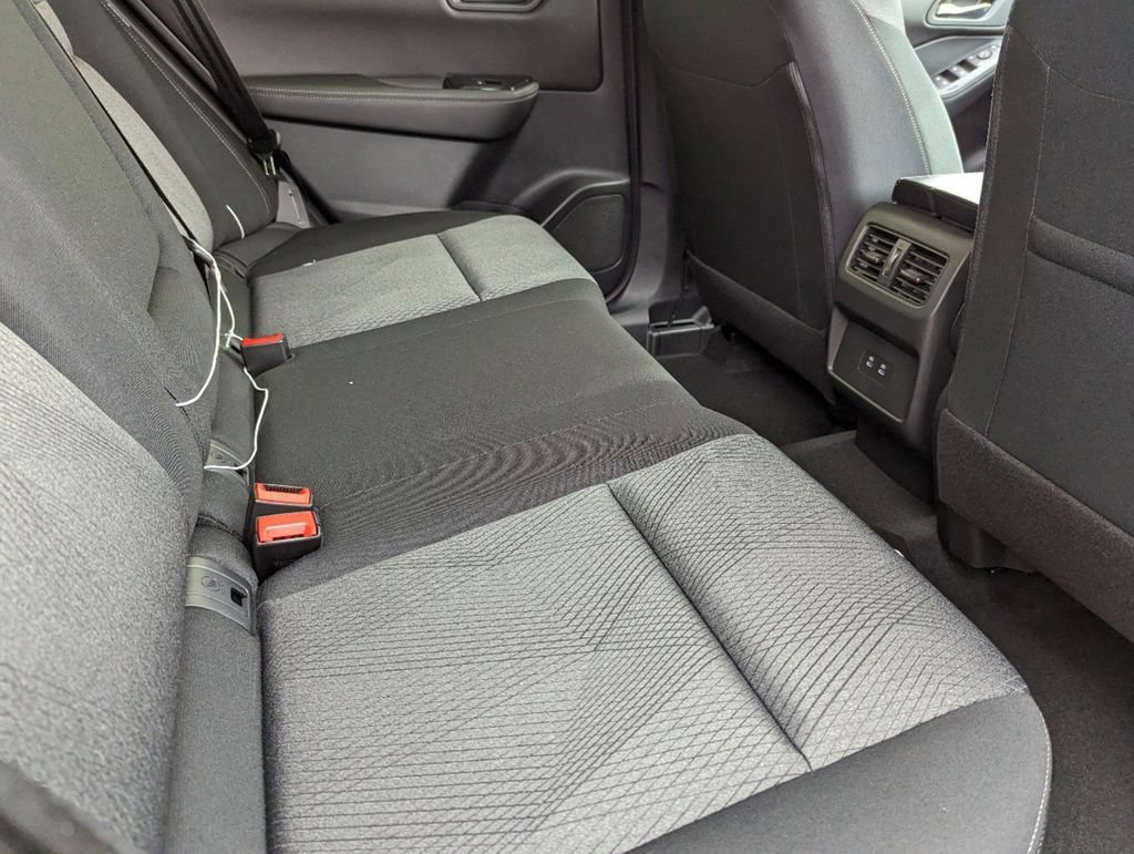 New 2025 Nissan Rogue SV AWD/4WD image 23
