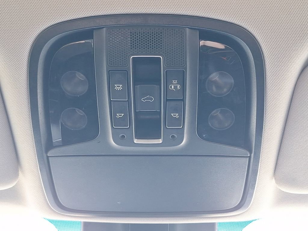 Used 2020 Kia Sorento SX image 22