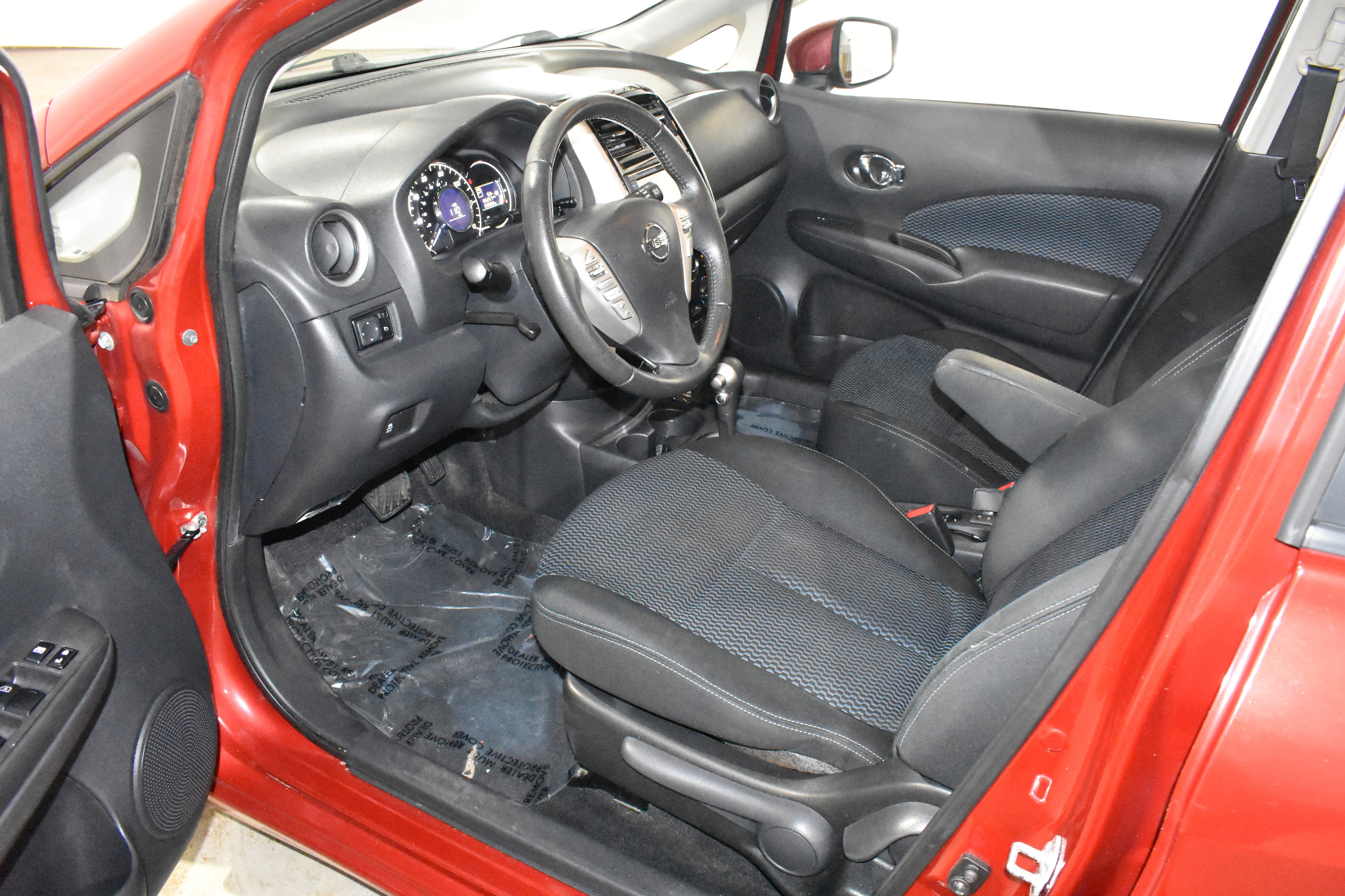 Used 2015 Nissan Versa Note SV image 21