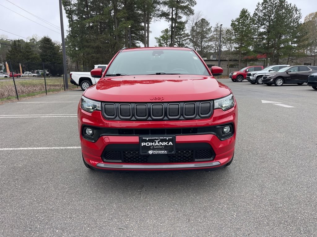 Certified 2022 Jeep Compass Limited AWD/4WD image 3