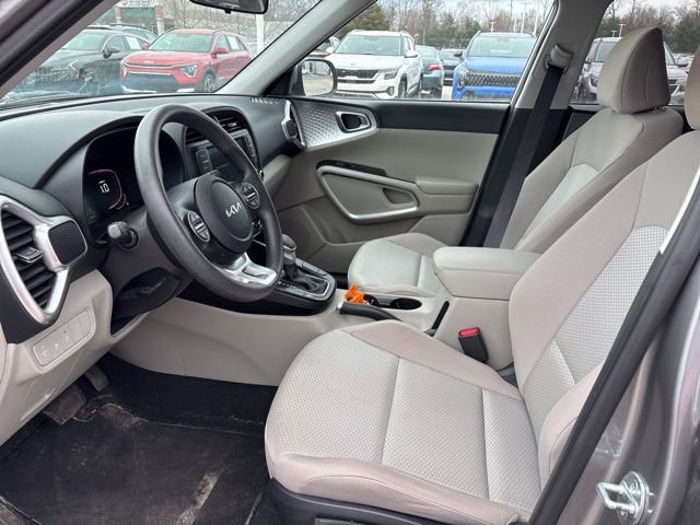 Certified 2023 Kia Soul LX w/ LX Technology Package image 10