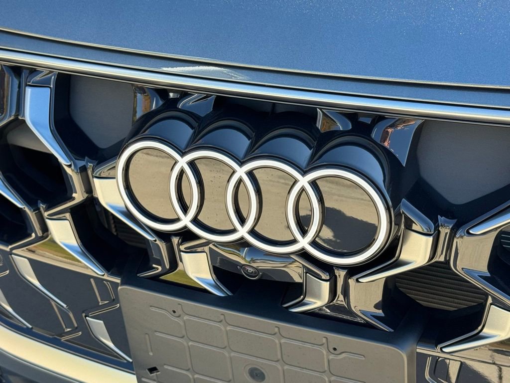 New 2025 Audi Q5 Prestige image 7