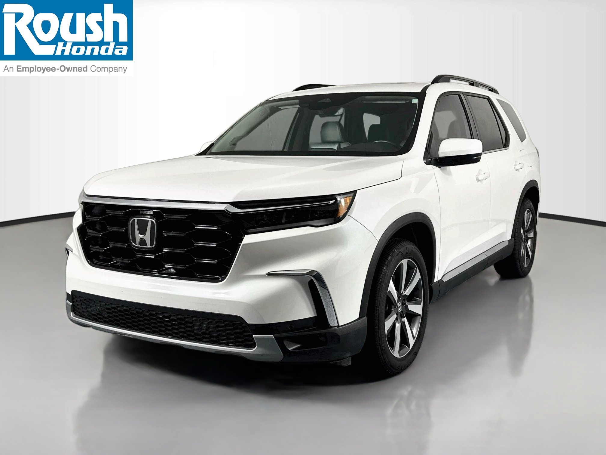 Certified 2024 Honda Pilot Touring