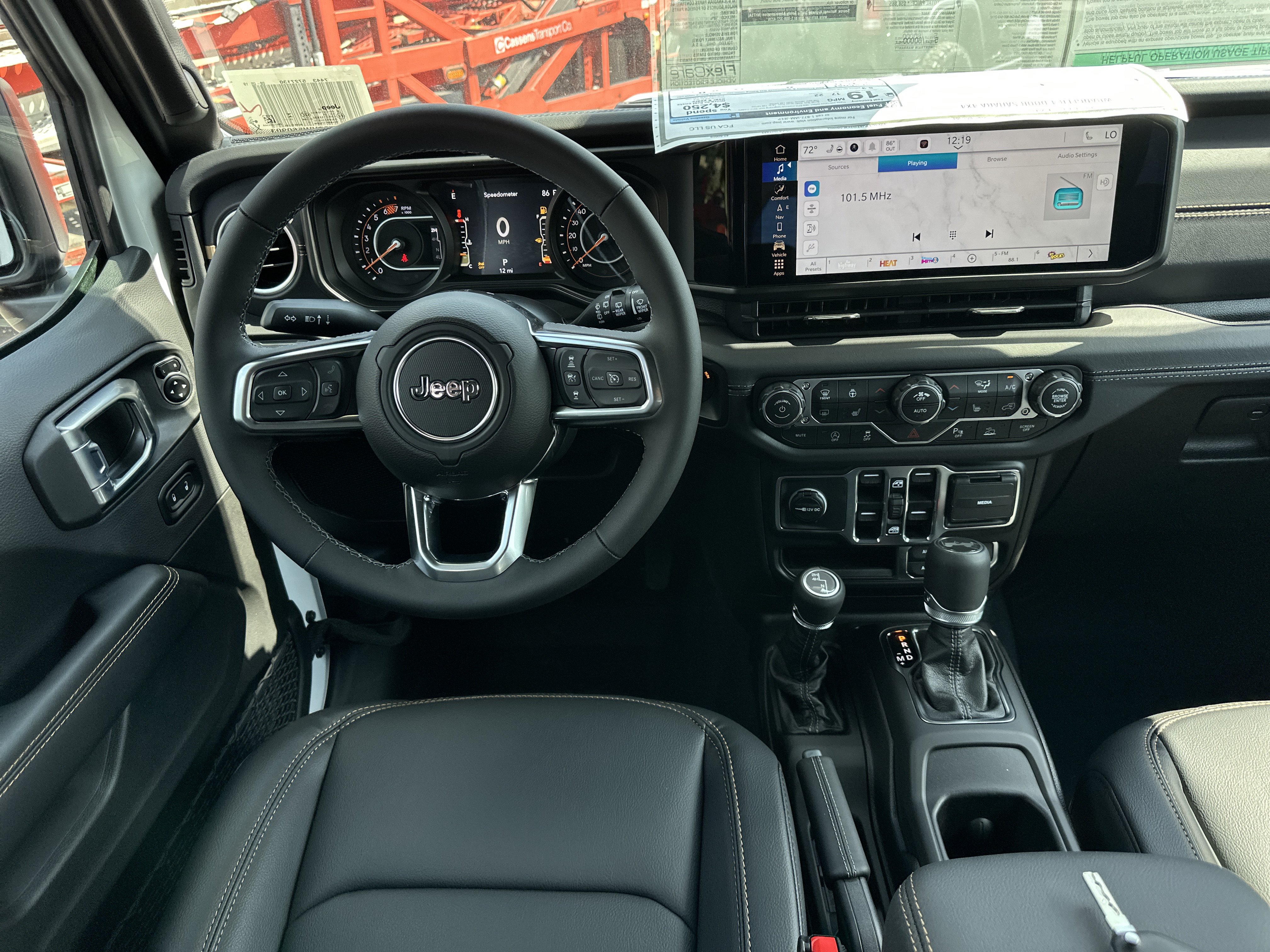 New 2027 Jeep Wrangler Unlimited Sahara AWD/4WD image 35