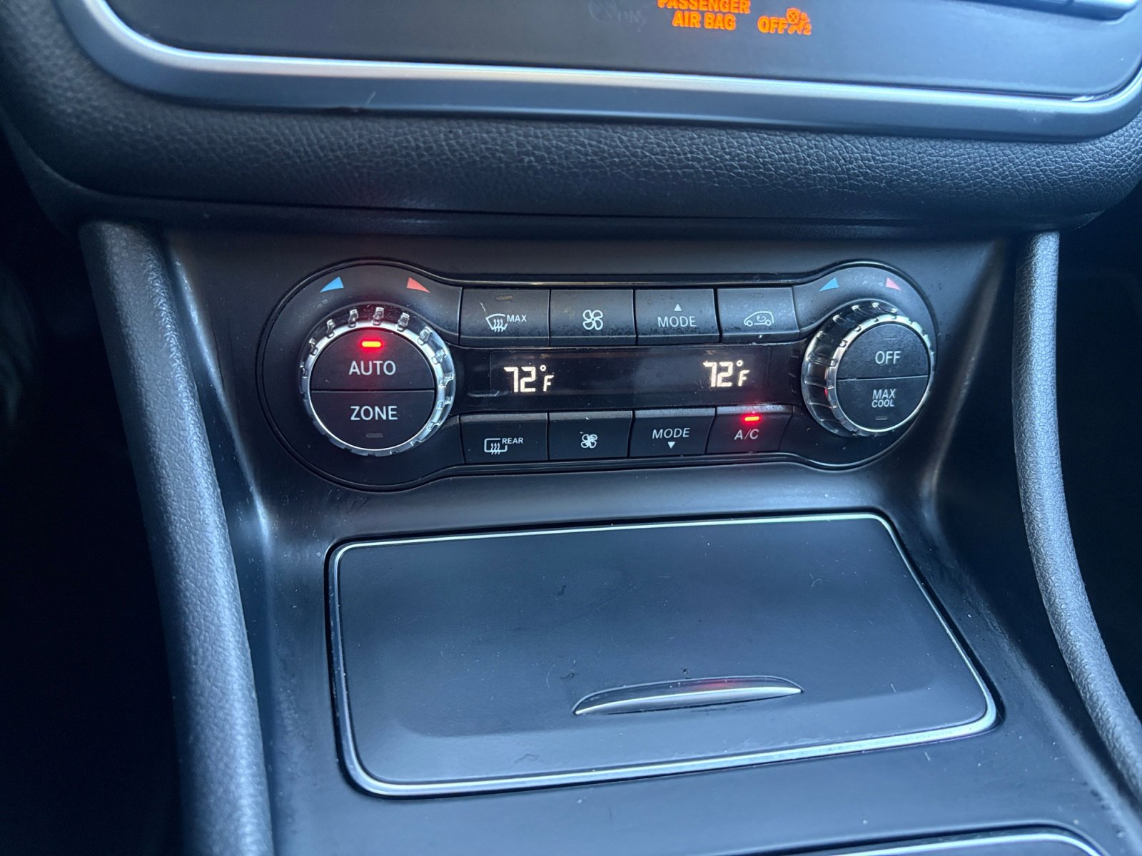 Used 2018 Mercedes-Benz GLA 250 4MATIC image 23