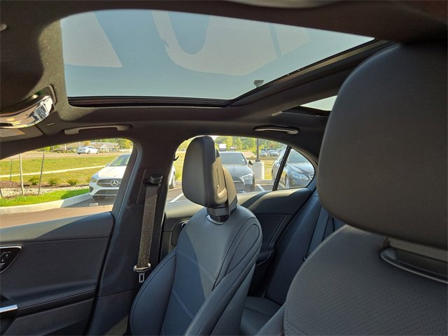 Used 2024 Mercedes-Benz C 300 4MATIC Sedan image 28
