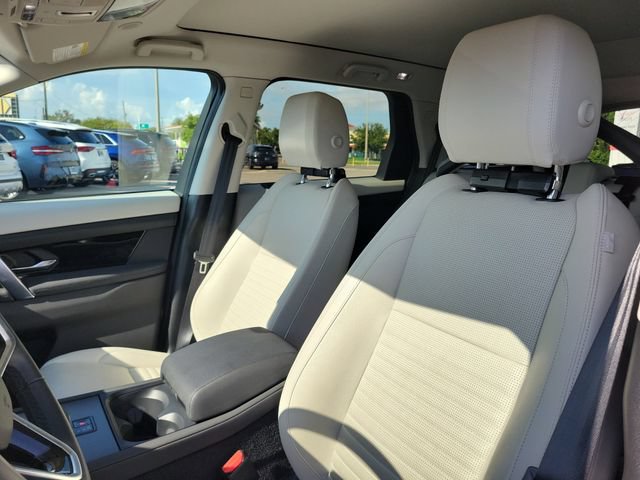 Used 2025 Land Rover Discovery Sport S AWD/4WD image 24