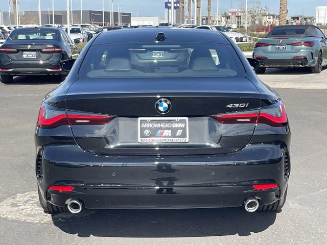 Used 2025 BMW 430i Coupe w/ Convenience Package image 7