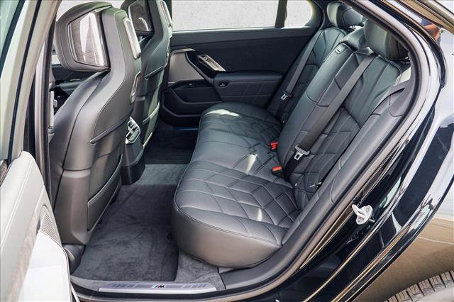 New 2027 BMW 740i xDrive AWD/4WD image 18