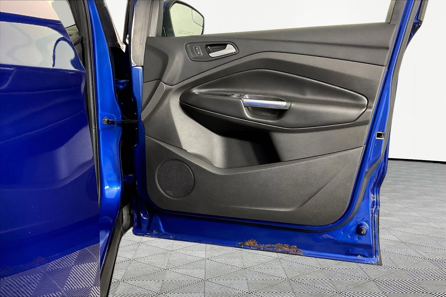 Used 2018 Ford Escape SE image 27