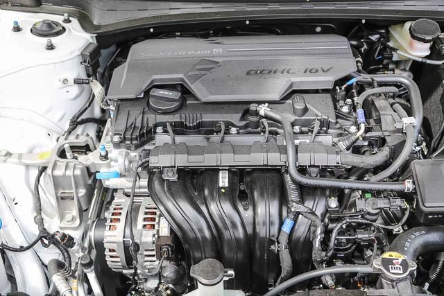 New 2026 Hyundai Elantra Sport FWD image 28