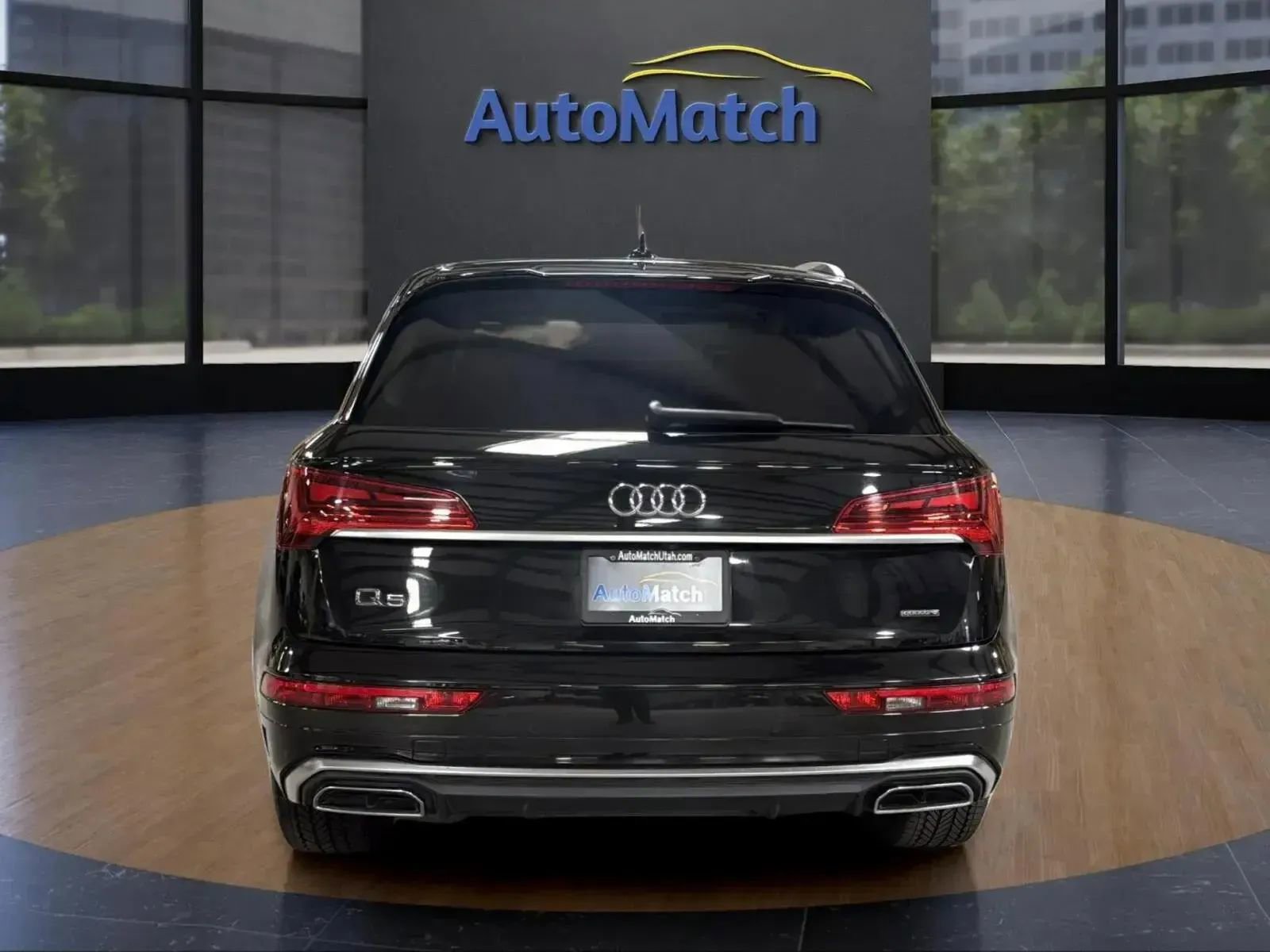 Used 2021 Audi Q5 e Premium Plus w/ Premium Plus Package image 9