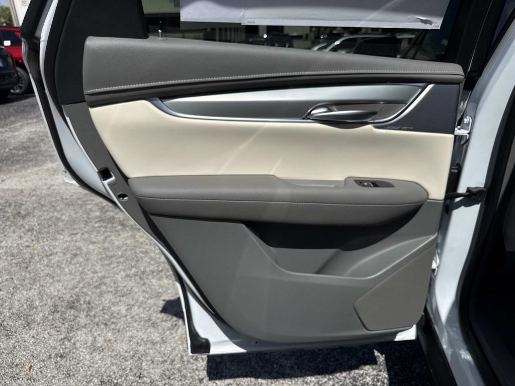 New 2026 Cadillac XT5 Premium Luxury w/ Driver Assist Package FWD image 13