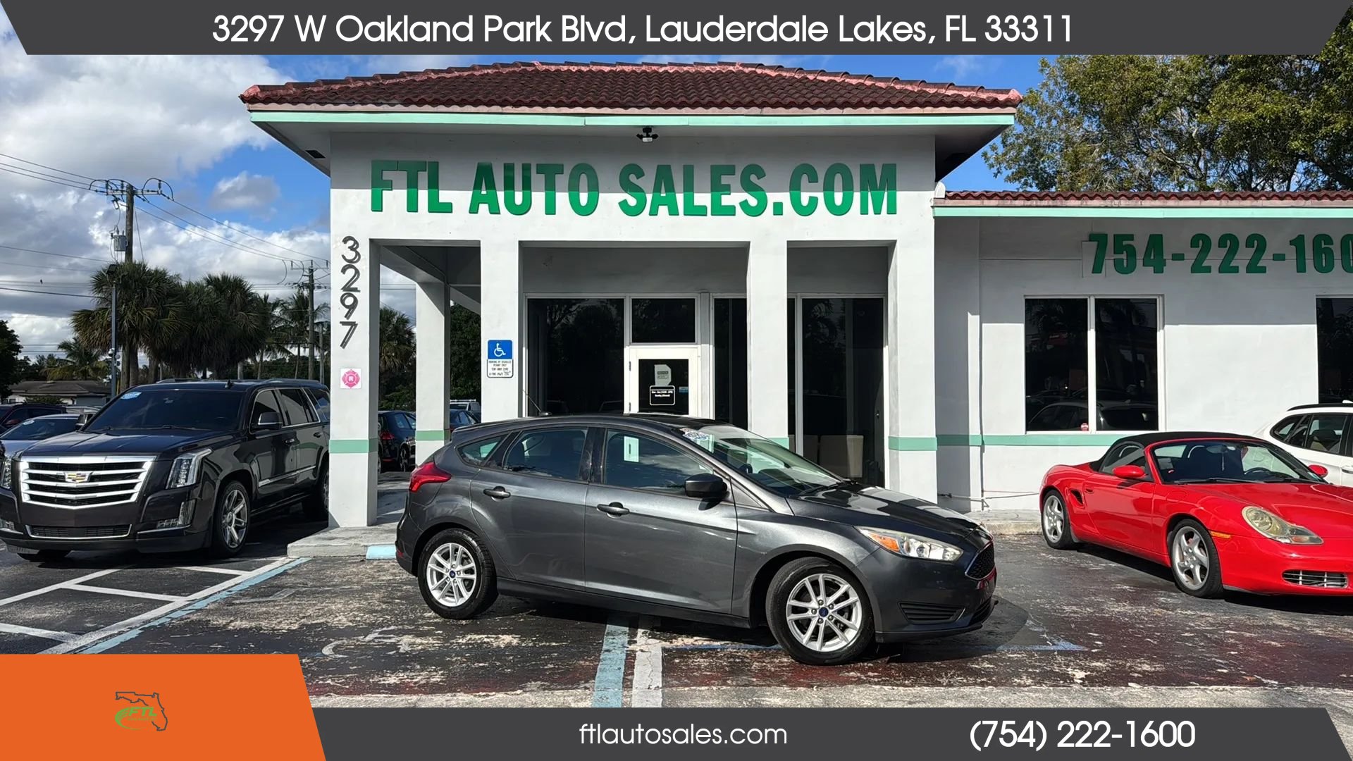 Used 2018 Ford Focus SE FWD image 1