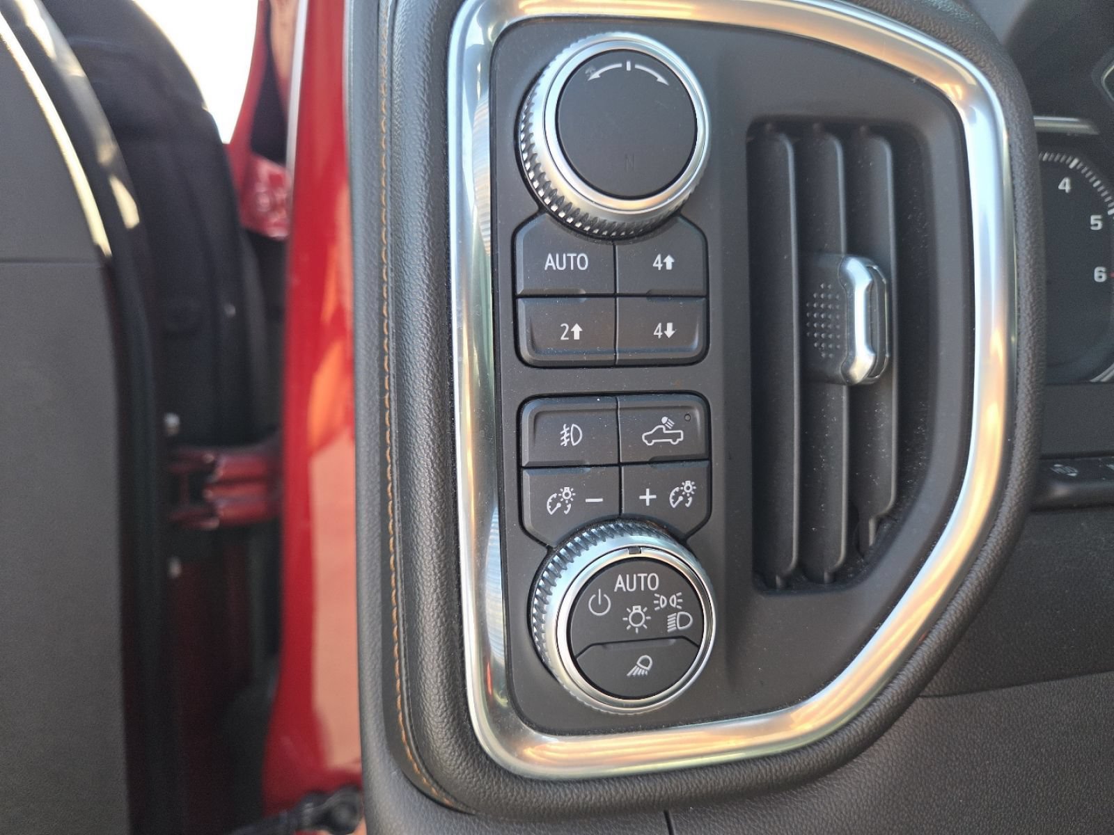 Used 2019 GMC Sierra 1500 AT4 w/ AT4 Premium Package AWD/4WD image 6