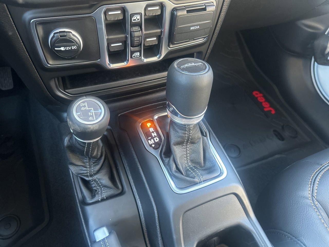 New 2026 Jeep Gladiator Sahara image 14