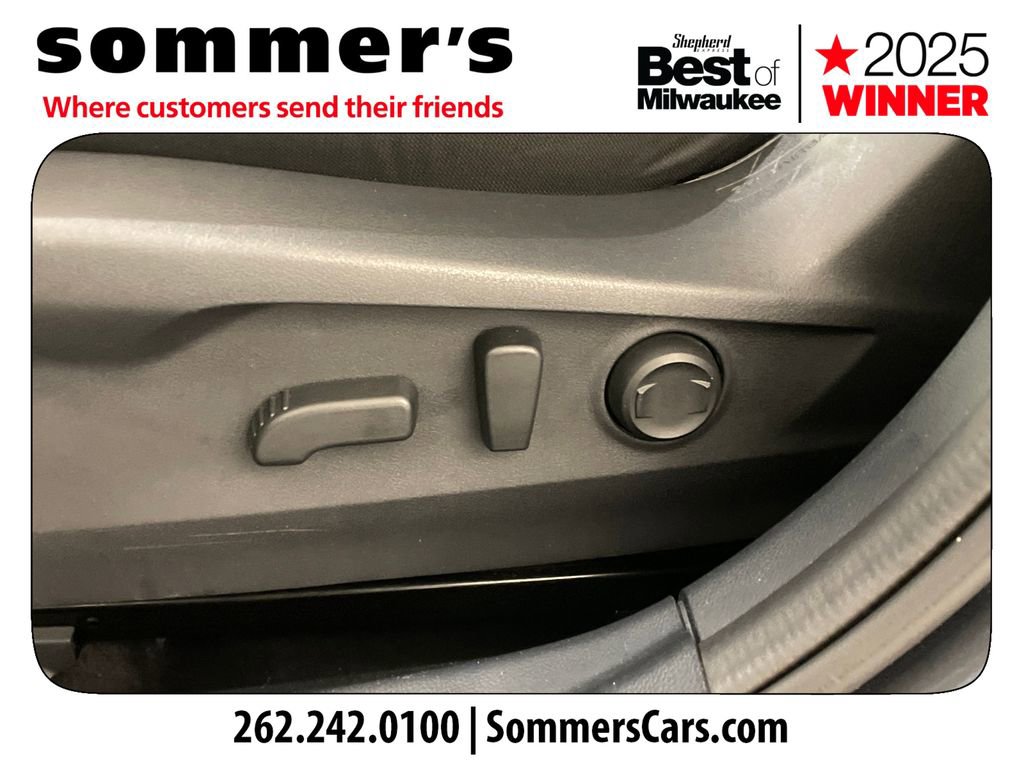 Used 2023 Subaru Outback Premium AWD/4WD image 10