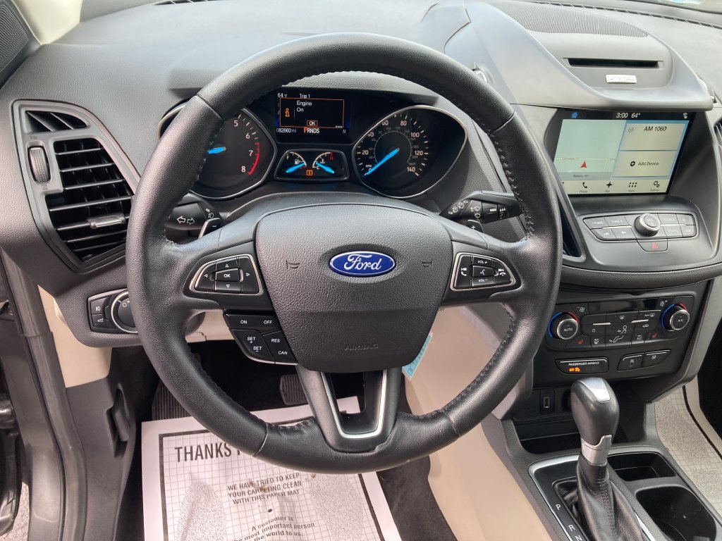 Used 2017 Ford Escape SE w/ SE Leather Comfort Package AWD/4WD image 18