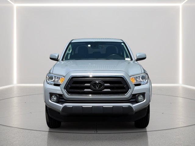 Used 2021 Toyota Tacoma SR5 AWD/4WD image 8